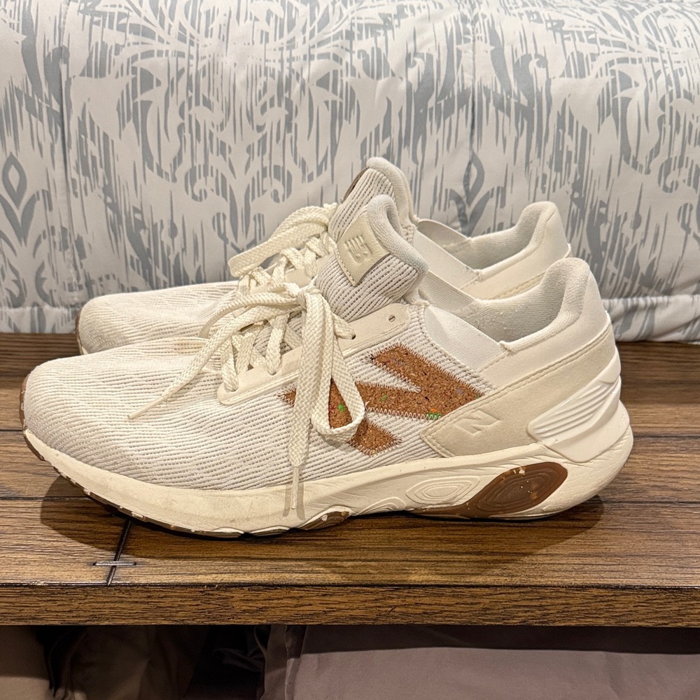 GUC New Balance Cream and Tan Athletic Shoes